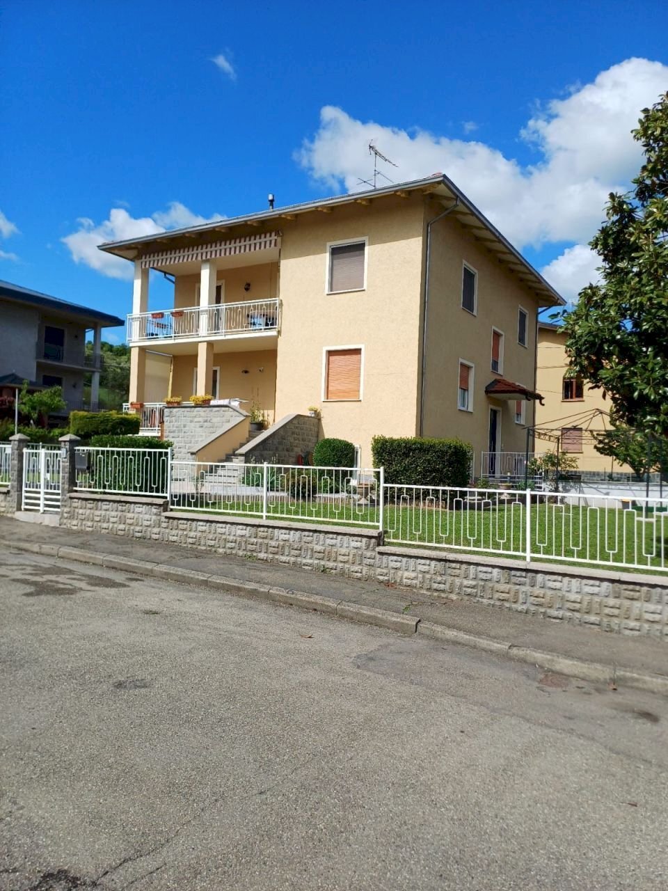 WhatsApp Image 2025-04-28 at 09.55.26.jpeg - Three-room apartment Medesano - photo 2