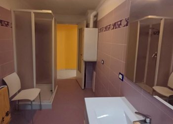 WhatsApp Image 2025-04-28 at 09.55.30.jpeg - Trilocale Medesano - foto 19