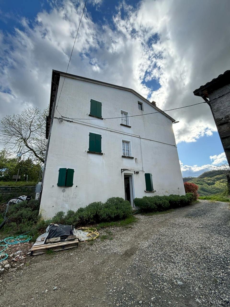 WhatsApp Image 2025-04-15 at 17.22.06.jpeg - Appartamento Varano de' Melegari - foto 1