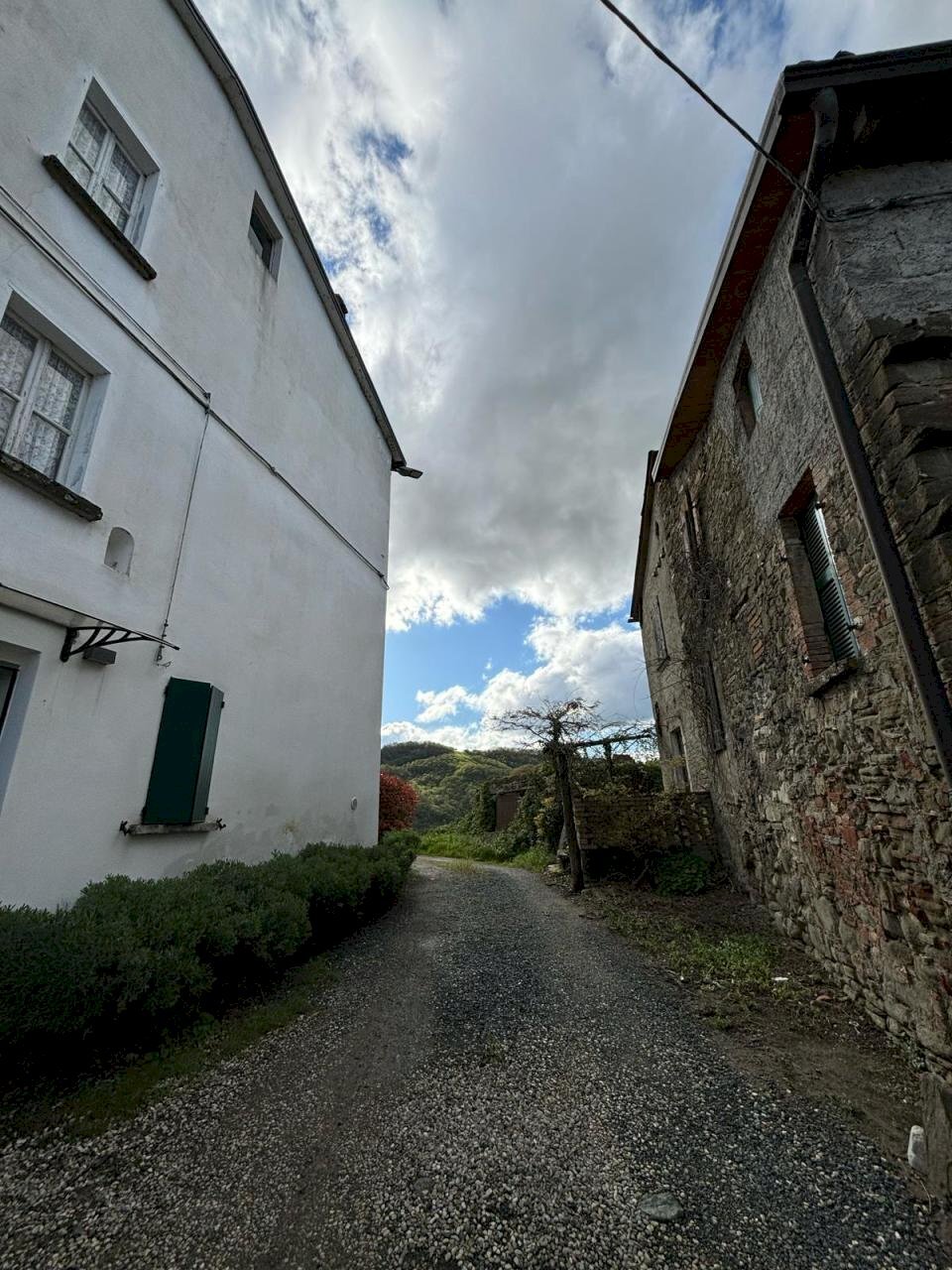 WhatsApp Image 2025-04-15 at 17.22.06 (1).jpeg - Appartamento Varano de' Melegari - foto 2