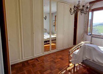 WhatsApp Image 2025-04-01 at 15.43.59 (2).jpeg - Appartamento Fornovo di Taro - foto 9