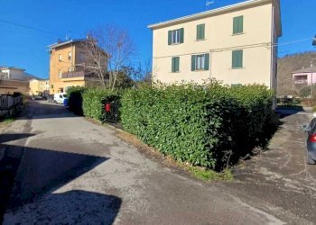 WhatsApp Image 2025-02-27 at 10.47.16 (1).jpeg - Bilocale Medesano - foto 1