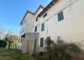 WhatsApp Image 2025-02-07 at 12.18.41.jpeg - Villa Fornovo di Taro - foto 4