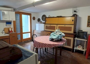 WhatsApp Image 2025-02-07 at 12.15.34 (2).jpeg - Villa Fornovo di Taro - foto 5