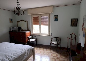 WhatsApp Image 2025-02-07 at 12.15.35 (2).jpeg - Villa Fornovo di Taro - foto 9