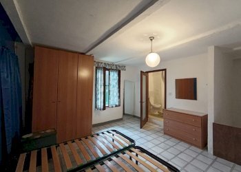 WhatsApp Image 2025-02-03 at 16.09.38 (3).jpeg - Porzione di casa Varano de' Melegari - foto 10