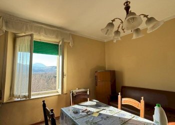 WhatsApp Image 2025-01-14 at 15.30.11 (2).jpeg - Villa Trifamiliare Varano de' Melegari - foto 9