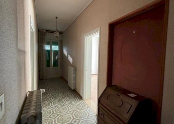 WhatsApp Image 2025-01-14 at 15.31.05.jpeg - Villa Trifamiliare Varano de' Melegari - foto 26