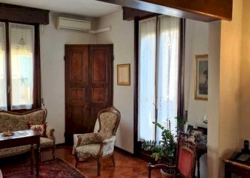 WhatsApp Image 2022-04-27 at 16.32.34.jpeg - Quadrilocale Fornovo di Taro - foto 8