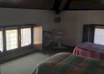 WhatsApp Image 2022-04-27 at 16.34.39 (2).jpeg - Quadrilocale Fornovo di Taro - foto 11