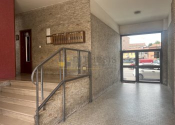 IMG_1857.JPG - Laboratory Via Monte Grappa 258, Sesto San Giovanni - photo 1