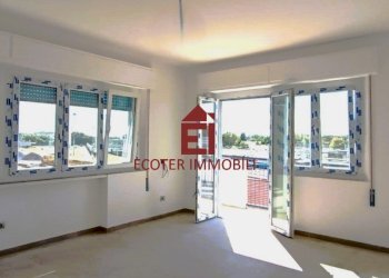 WhatsApp Image 2025-09-26 at 12.34.13 (2).jpeg - Monolocale Rimini - foto 2