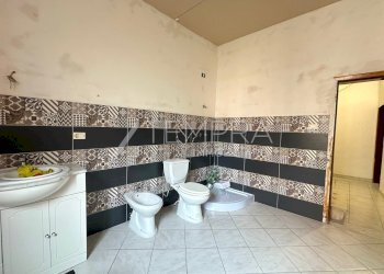 IMG_3363 - dimensioni grandi.jpeg - Casa indipendente Adrano - foto 13