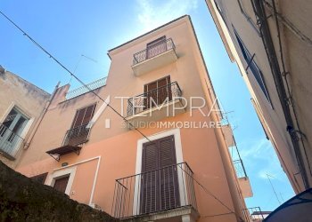 IMG_7544 - dimensioni grandi (1).jpeg - Appartamento Adrano - foto 1