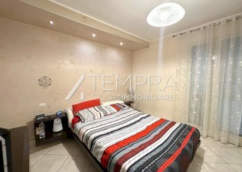 IMG_7387 - dimensioni grandi (1).jpeg - Quadrilocale Aci Castello - foto 12