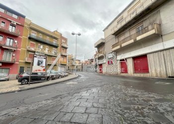 IMG_4904 - dimensioni grandi.jpeg - Commercial Premises Adrano - photo 11