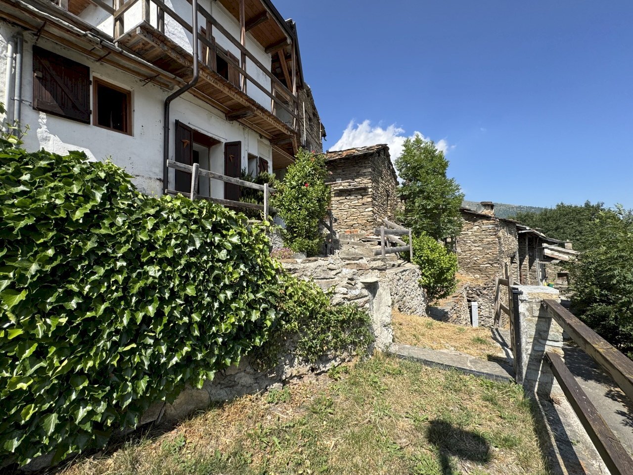 IMG_2820.jpg - Baita Frazione Borgo, Crissolo - foto 2