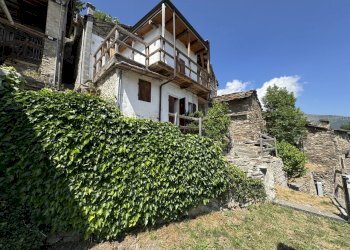 IMG_2774.jpg - Baita Frazione Borgo, Crissolo - photo 1