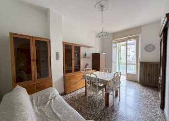 IMG_5754.JPG - Trilocale Via Desana 3, Torino - foto 5