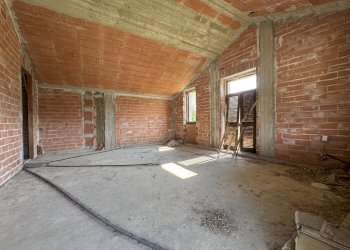 IMG_1779.jpg - Trilocale Paesana - foto 8