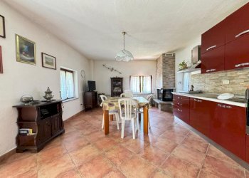 WhatsApp Image 2025-04-30 at 16.30.08 (3).jpeg - Baita Via Castel Grup 10, Martiniana Po - foto 4