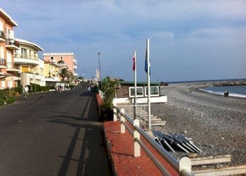 IMG-20241207-WA0008.jpg - Quadrilocale Lungomare Argentina 10, Bordighera - foto 22