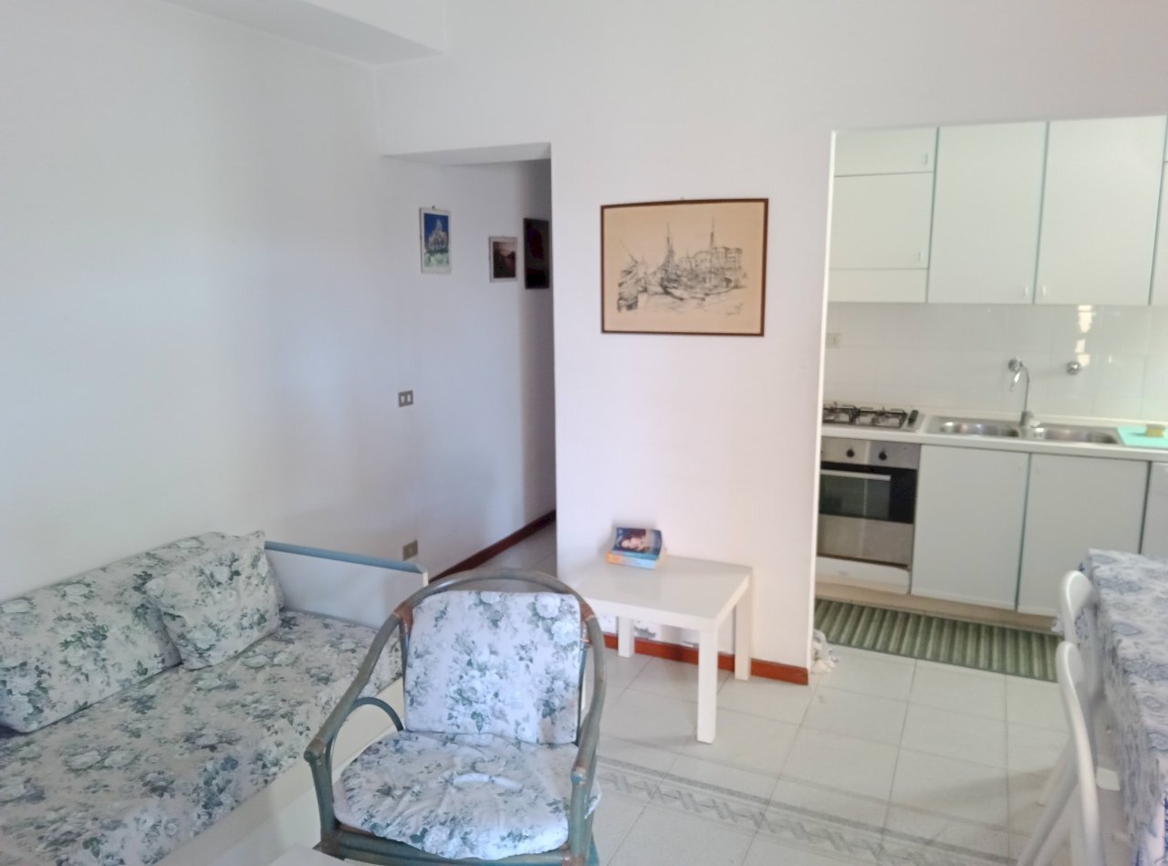 IMG_20241208_114939_370.jpg - Quadrilocale Lungomare Argentina 10, Bordighera - foto 2