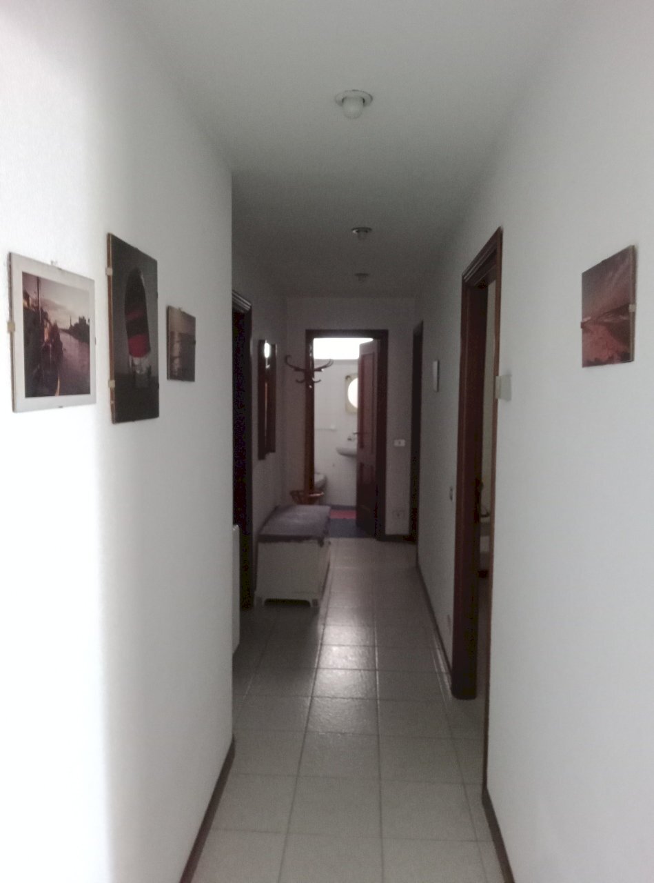 IMG_20241208_114954_050.jpg - Quadrilocale Lungomare Argentina 10, Bordighera - foto 3