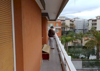 IMG_20250329_151203_745.jpg - Trilocale Via Braie 3, Bordighera - foto 5