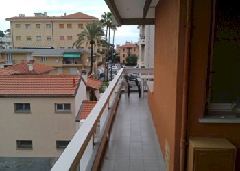 IMG_20250329_151557_069.jpg - Trilocale Via Braie 3, Bordighera - foto 11