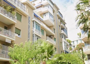 facciata.jpg - Trilocale Strada Privata Vallarino 6, Sanremo - foto 2