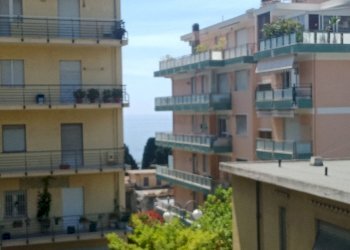 IMG_20250531_123250_171.jpg - Trilocale Strada Privata Vallarino 6, Sanremo - foto 4