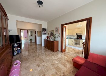 Four-room apartment Via Torino 43, Piossasco - photo 4