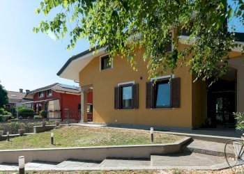 Villa Via Valdo Fusi 77, Airasca - photo 3