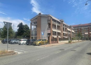 Four-room apartment Via montanelli, Orbassano - photo 1