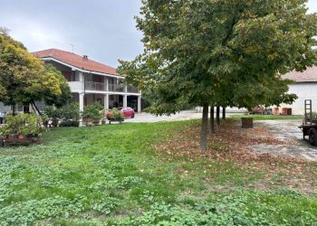 Casa indipendente Isola d'Asti - foto 6