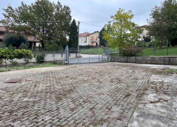 Casa indipendente Isola d'Asti - foto 37