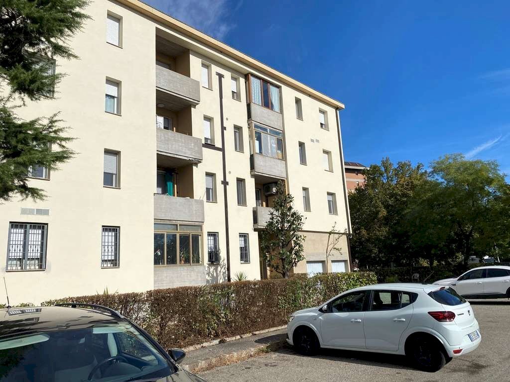 Three-room apartment Modena (neighborhood Crocetta) - photo 2