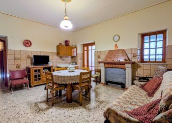 Casa indipendente Piazza Trento e Trieste, 10, Castelverrino - foto 21