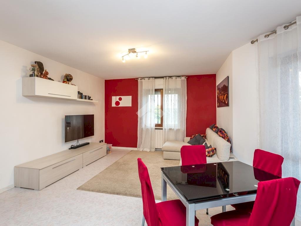 Four-room apartment Via Orbassano, Beinasco - photo 3