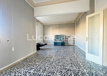 Appartamento Lucca (zona Sant'Anna) - foto 6