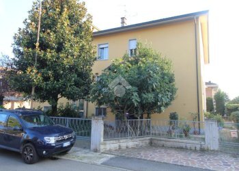 Villa a Schiera Via dei Tigli, Bagnolo in Piano - foto 2