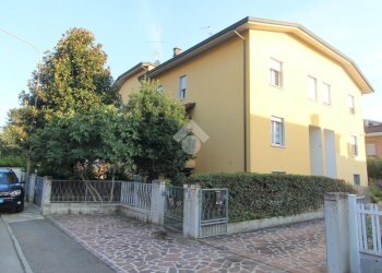 Villa a Schiera Via dei Tigli, Bagnolo in Piano - foto 32