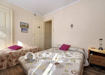 Camera da letto - Appartamento in Villa via Maestra, 66, Bobbio Pellice - foto 31