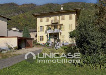 Facciata - Appartamento in Villa via Maestra, 66, Bobbio Pellice - foto 1