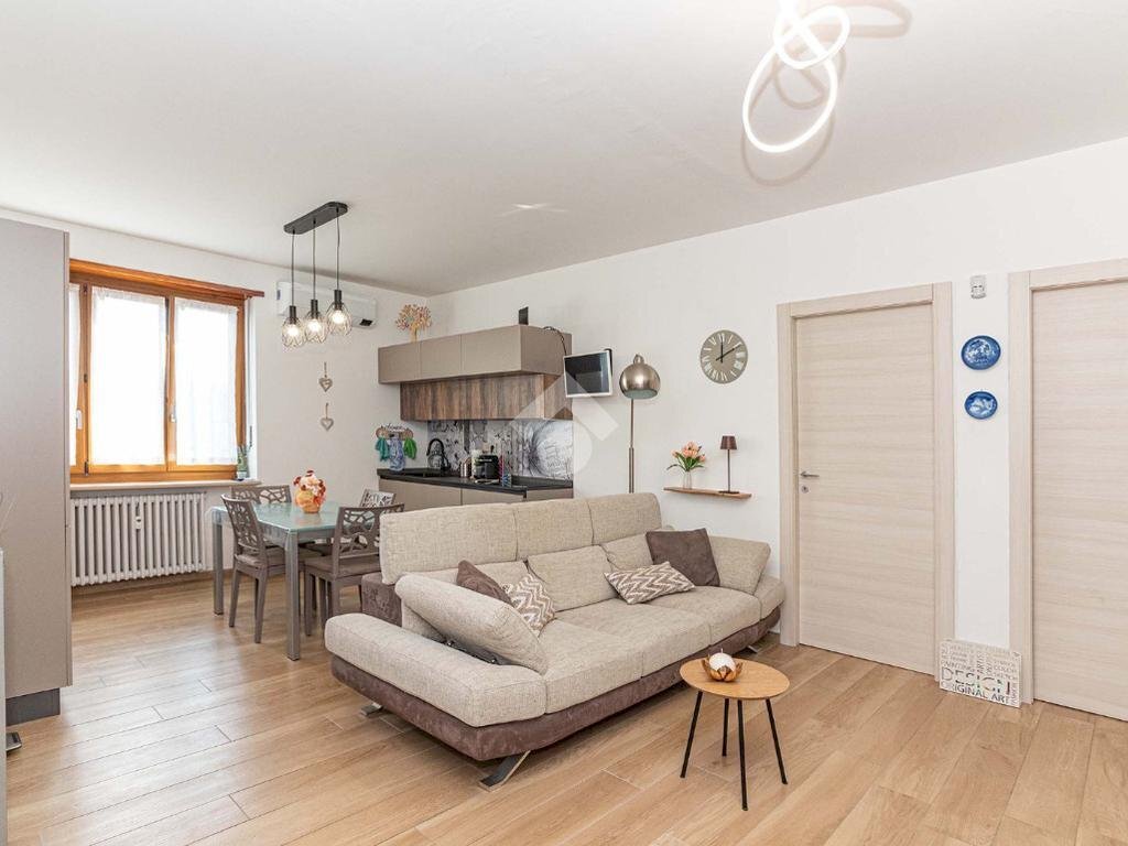 Trilocale Via Vittorio Prever, Ciriè - foto 1