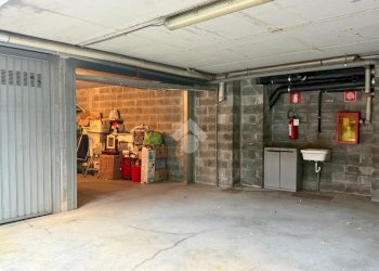 Box Strada del Portone, Torino (zona Mirafiori Nord) - foto 6