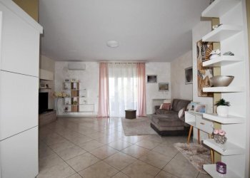 Four-room apartment Viale friuli, Ivrea - photo 6