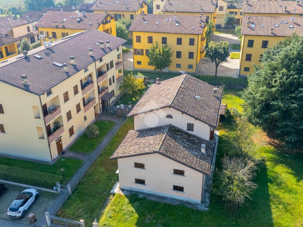 Villa Via Martiri della Bettola, Reggio nell'Emilia - foto 2