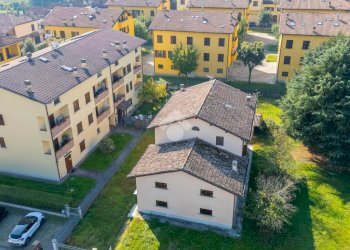 Villa Via Martiri della Bettola, Reggio nell'Emilia - foto 2
